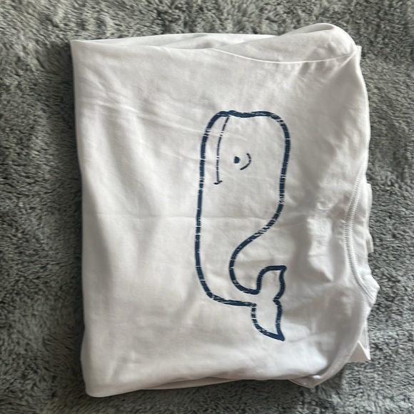 Boys Long sleeve vineyard vines t-shirt. - Picture 3 of 4